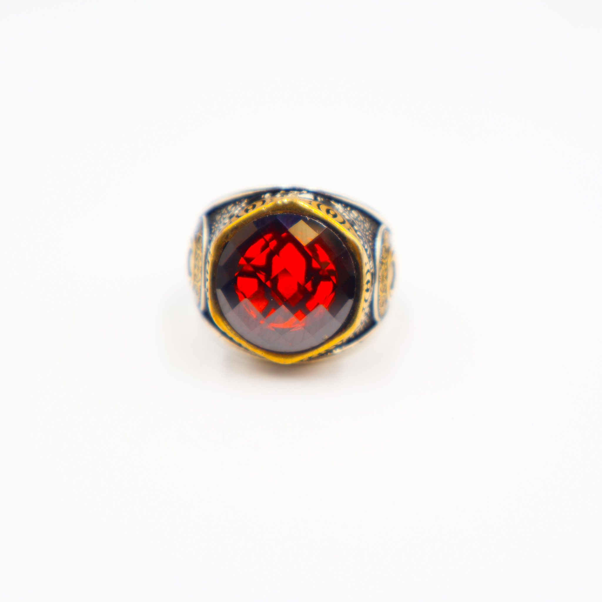 Bague Homme en argent 925 pierre rouge